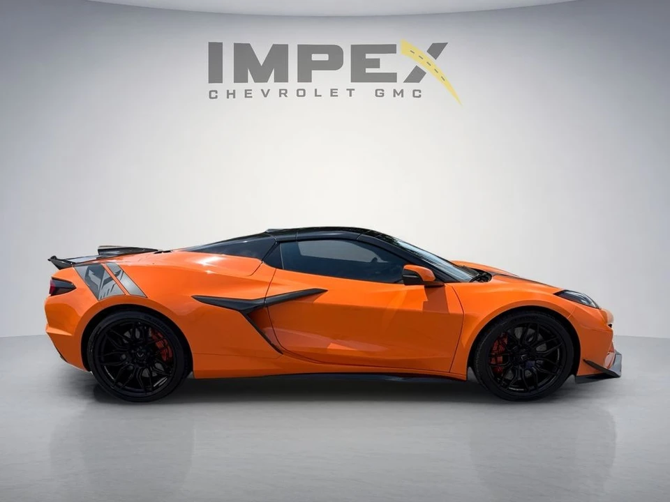 2023 Chevrolet Corvette C8 Z06 - Image 7 of 31