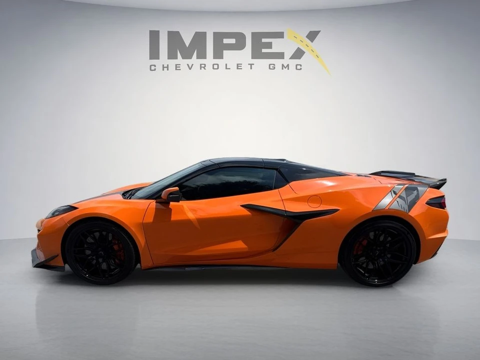 2023 Chevrolet Corvette C8 Z06 - Image 3 of 31