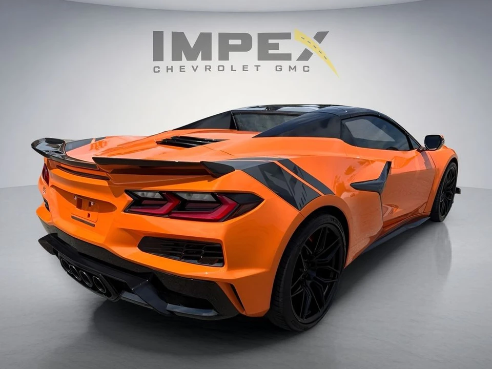 2023 Chevrolet Corvette C8 Z06 - Image 6 of 31