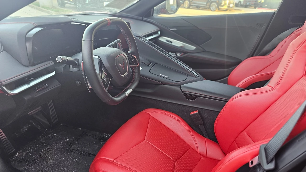 2023 Chevrolet Corvette C8 Z06 - Image 15 of 21