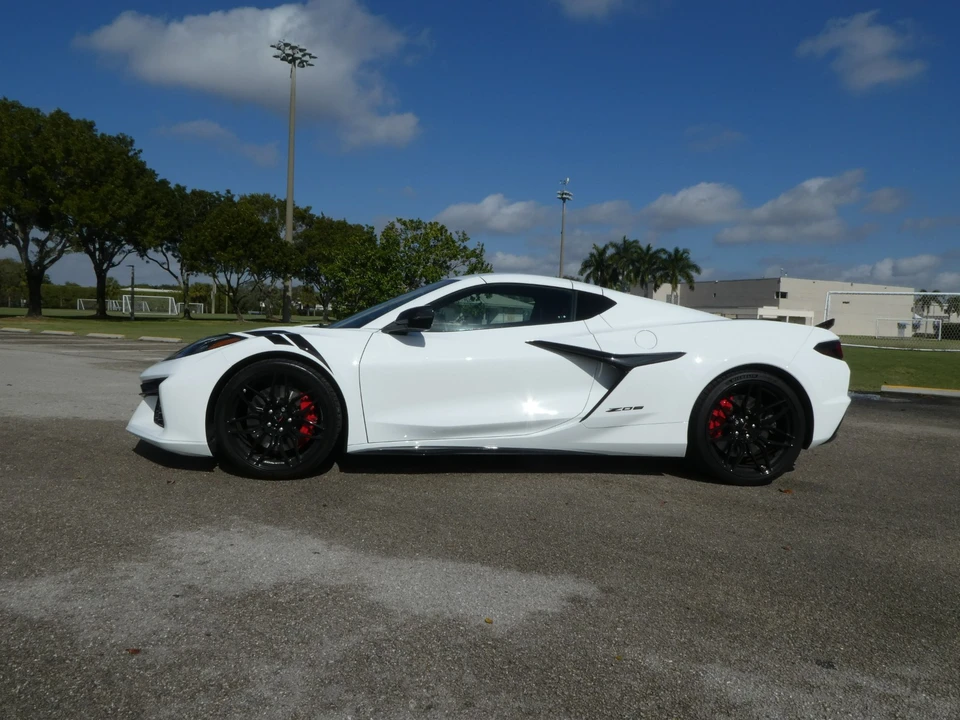 2023 Chevrolet Corvette C8 Z06 - Image 21 of 21