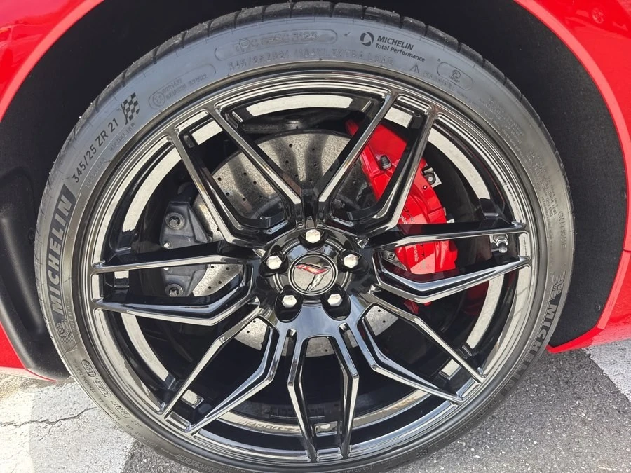 2023 Chevrolet Corvette C8 Z06 - Image 10 of 31