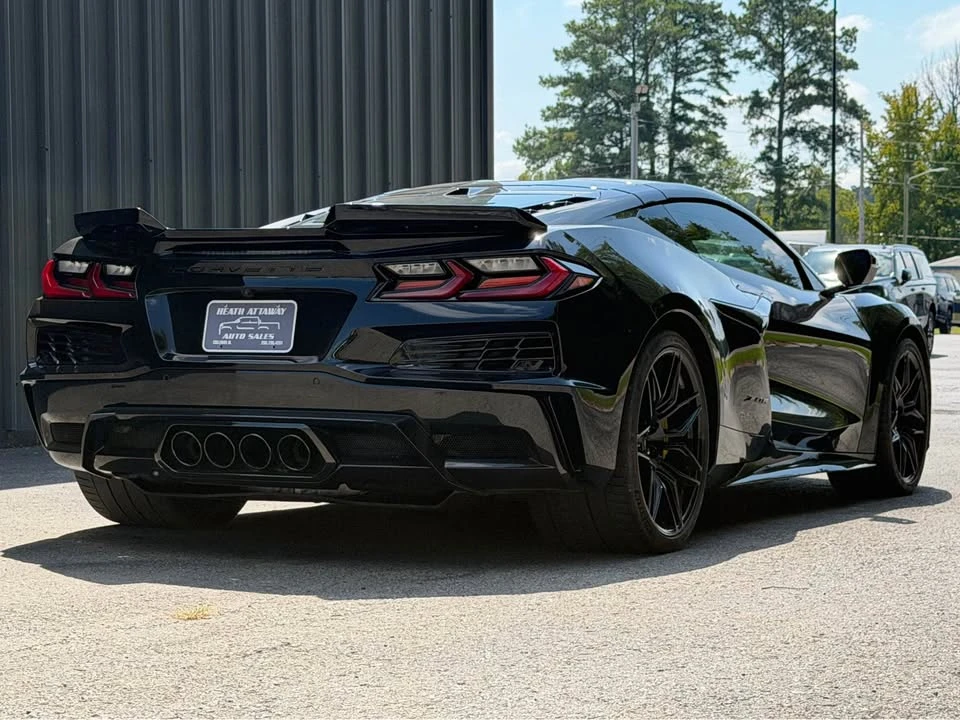 2023 Chevrolet Corvette C8 Z06 - Image 3 of 12