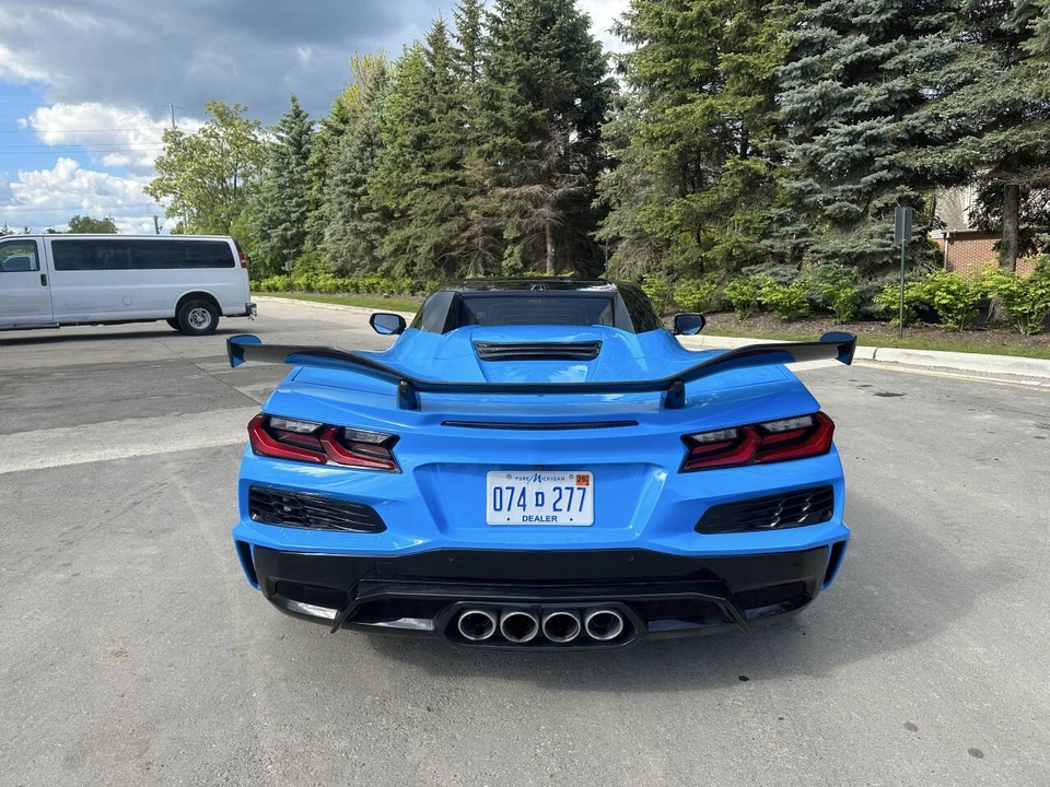 2023 Chevrolet Corvette C8 Z06 - Image 11 of 21