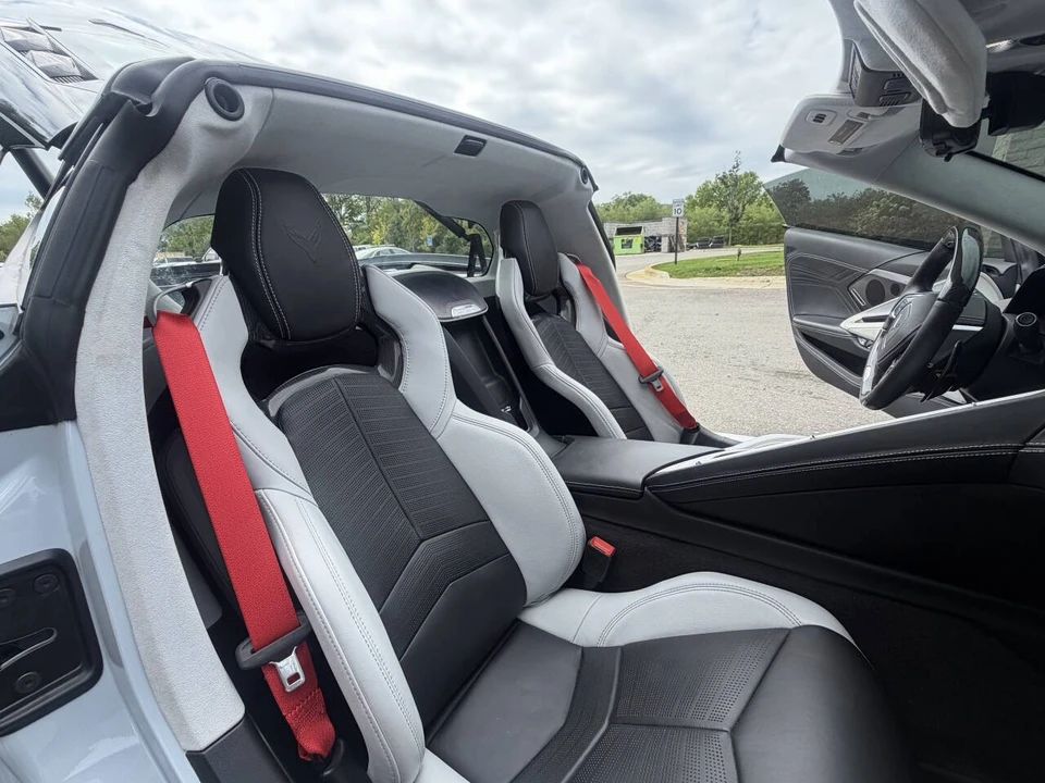 2023 Chevrolet Corvette C8 Z06 - Image 14 of 31