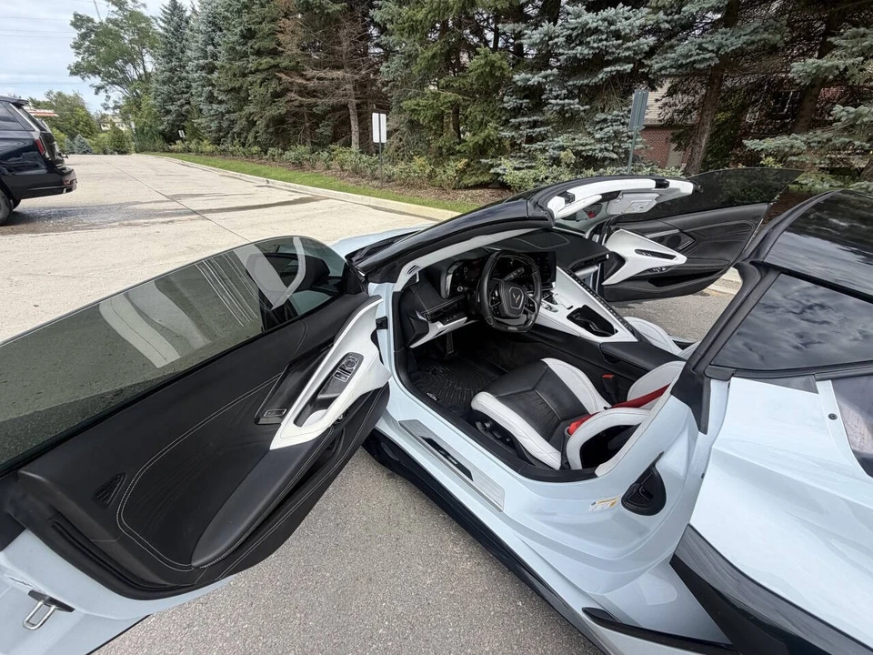 2023 Chevrolet Corvette C8 Z06 - Image 27 of 31