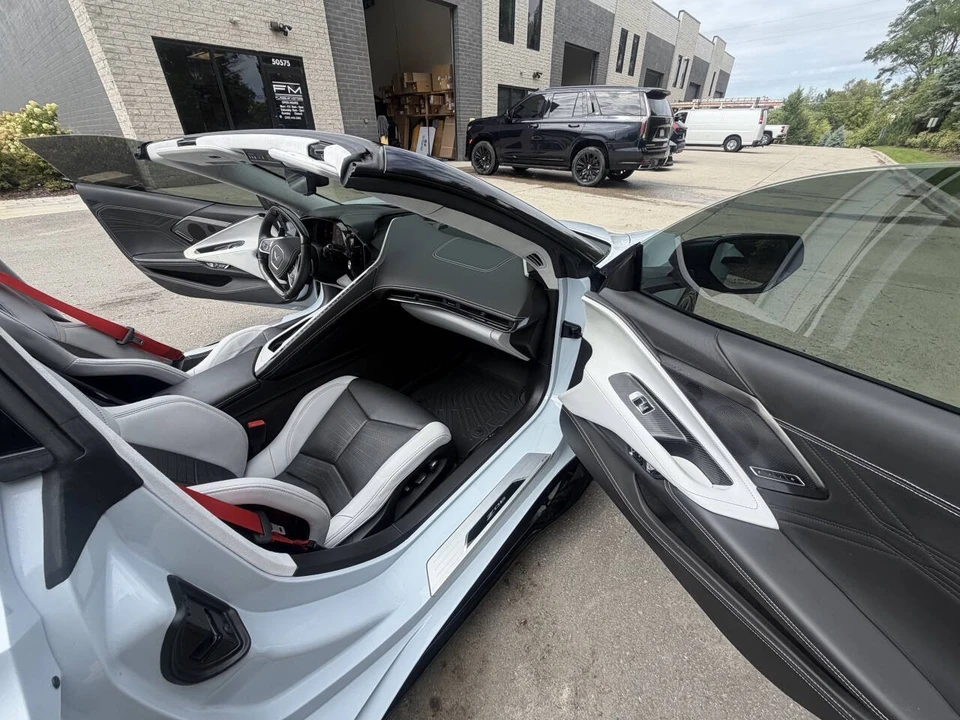 2023 Chevrolet Corvette C8 Z06 - Image 15 of 31