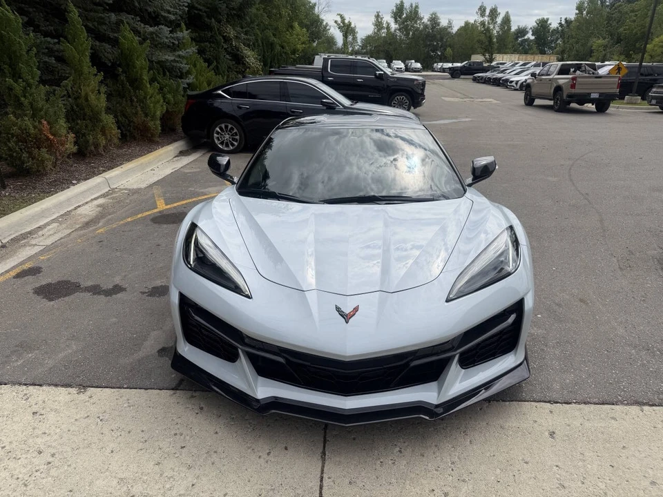 2023 Chevrolet Corvette C8 Z06 - Image 4 of 31