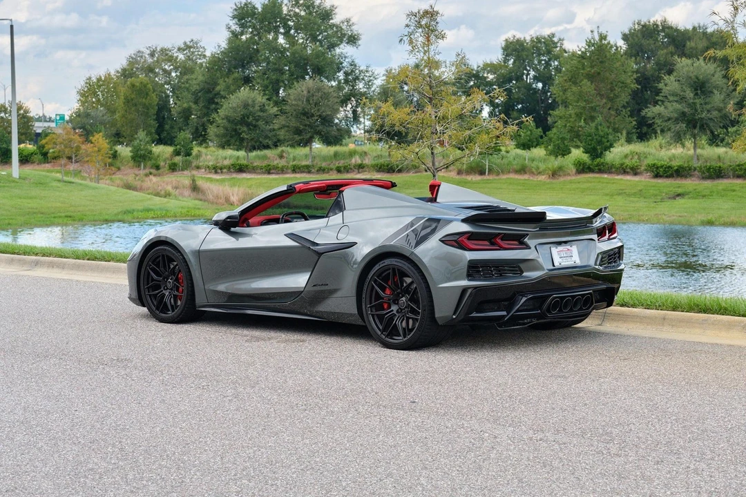 2023 Chevrolet Corvette C8 Z06 - Image 4 of 21