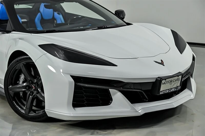 2023 Chevrolet Corvette C8 Z06 - Image 2 of 31
