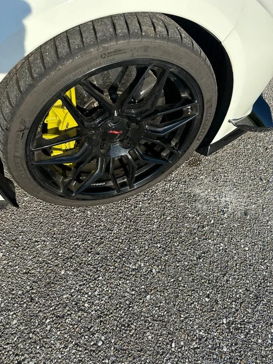 2023 Chevrolet Corvette C8 Z06 - Image 15 of 31
