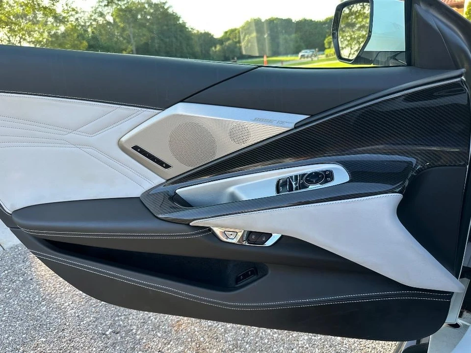 2023 Chevrolet Corvette C8 Z06 - Image 27 of 31