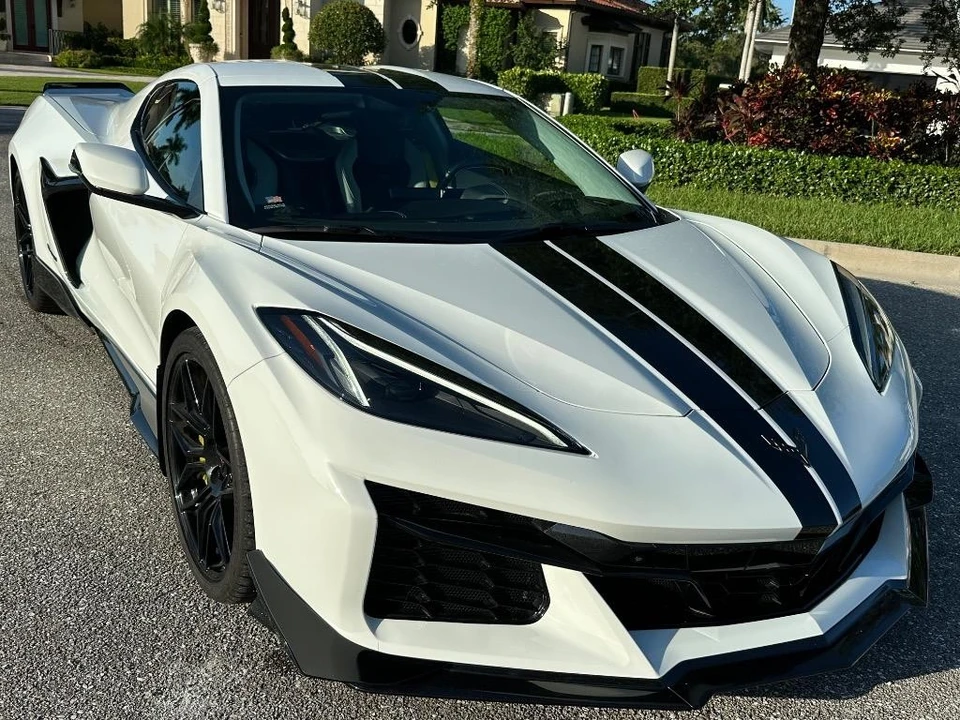 2023 Chevrolet Corvette C8 Z06 - Image 20 of 31
