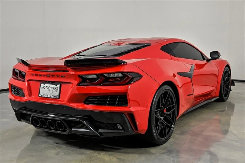 2023 Chevrolet Corvette C8 Z06 - Image 9 of 31