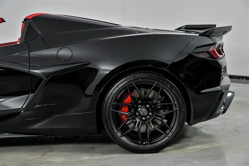 2023 Chevrolet Corvette C8 Z06 - Image 9 of 31