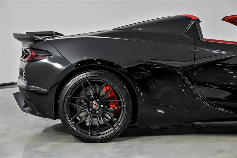 2023 Chevrolet Corvette C8 Z06 - Image 13 of 31