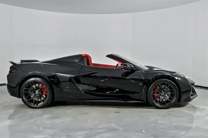 2023 Chevrolet Corvette C8 Z06 - Image 14 of 31