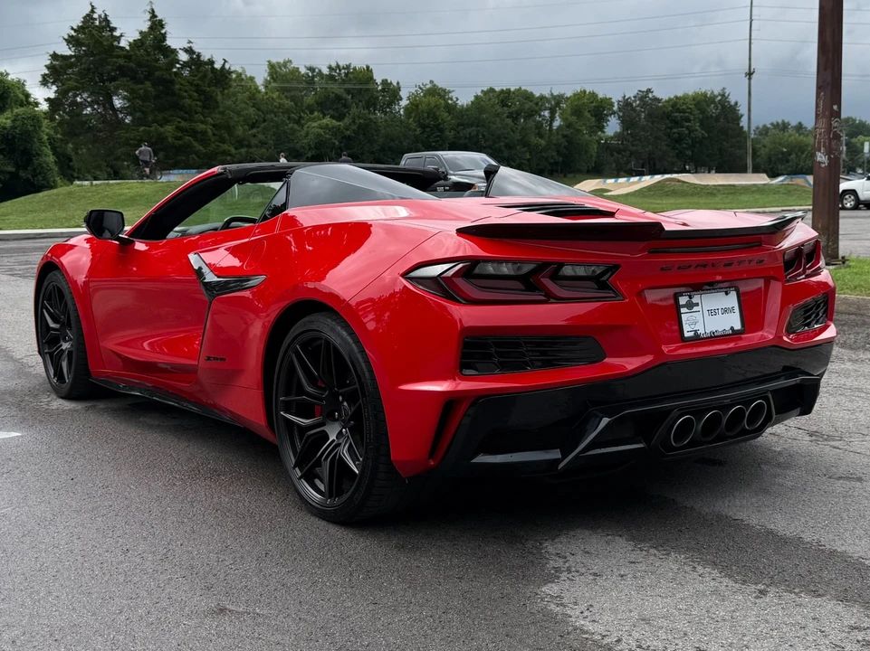 2023 Chevrolet Corvette C8 Z06 - Image 10 of 31