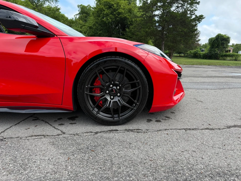 2023 Chevrolet Corvette C8 Z06 - Image 18 of 31