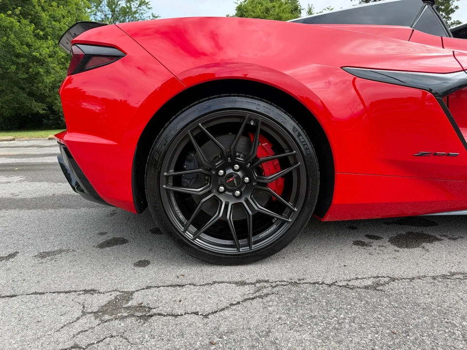 2023 Chevrolet Corvette C8 Z06 - Image 17 of 31