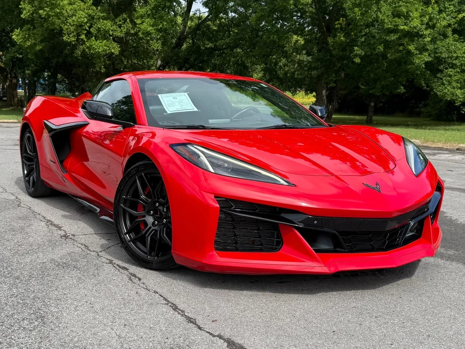 2023 Chevrolet Corvette C8 Z06 - Image 3 of 31