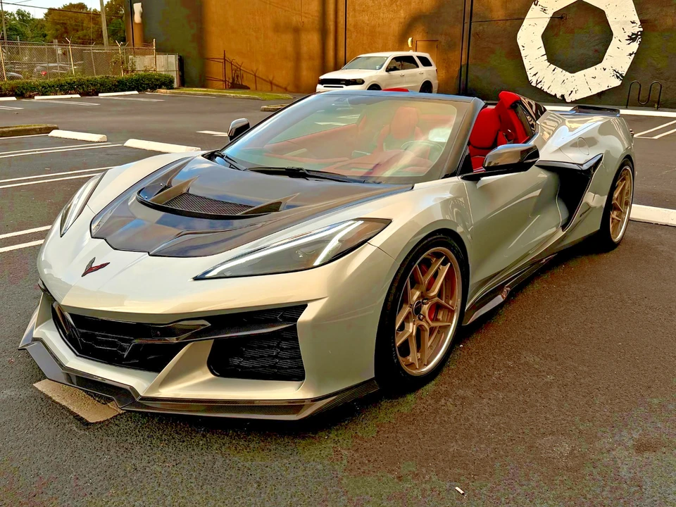 2023 Chevrolet Corvette C8 Z06 - Image 18 of 21