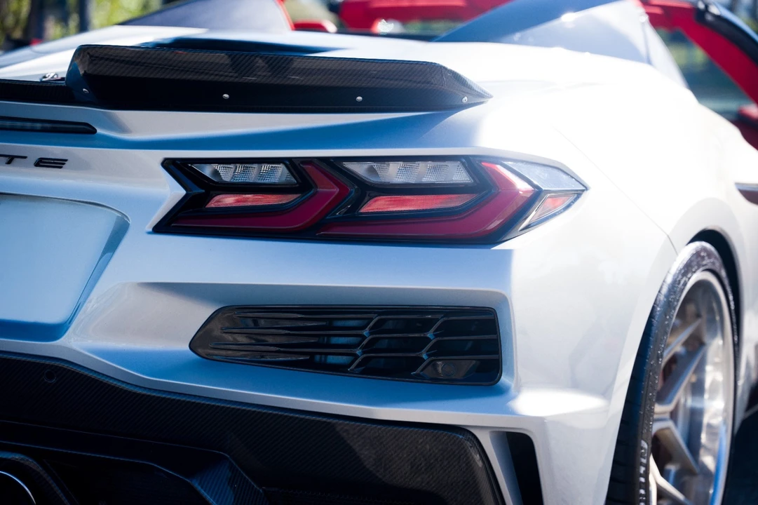 2023 Chevrolet Corvette C8 Z06 - Image 6 of 21