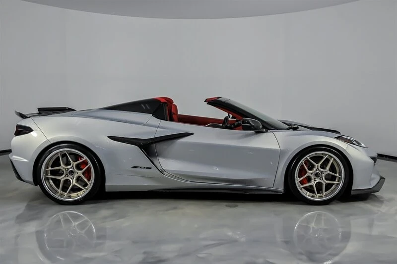 2023 Chevrolet Corvette C8 Z06 - Image 14 of 21