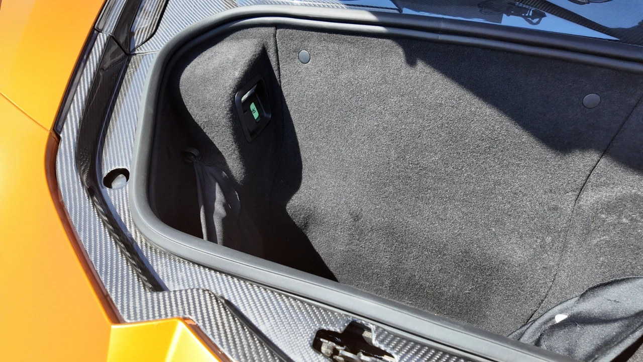 2023 Chevrolet Corvette C8 Z06 - Image 19 of 31