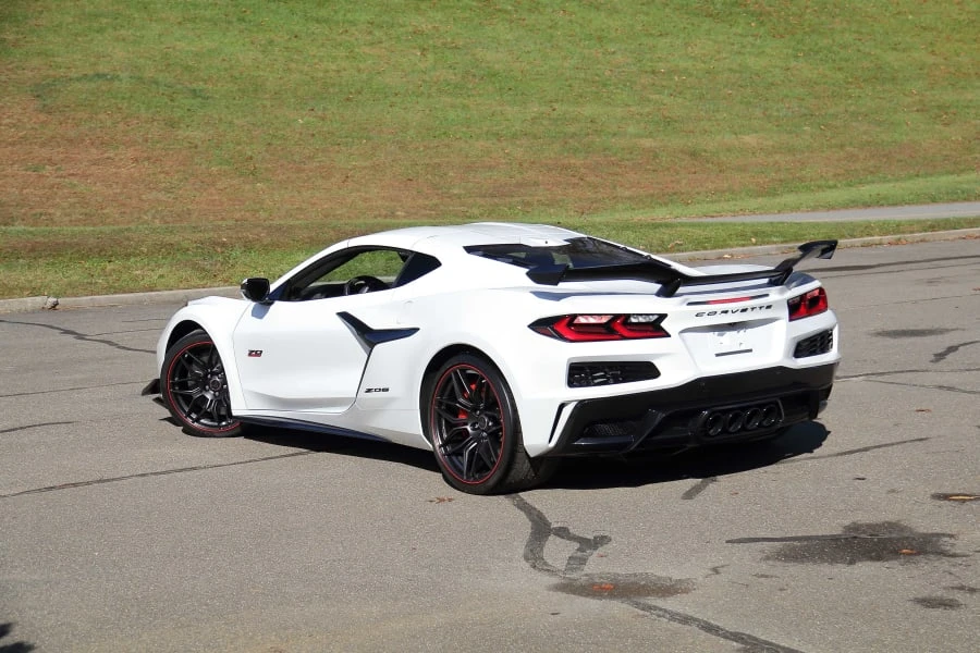 2023 Chevrolet Corvette C8 Z06 - Image 12 of 31