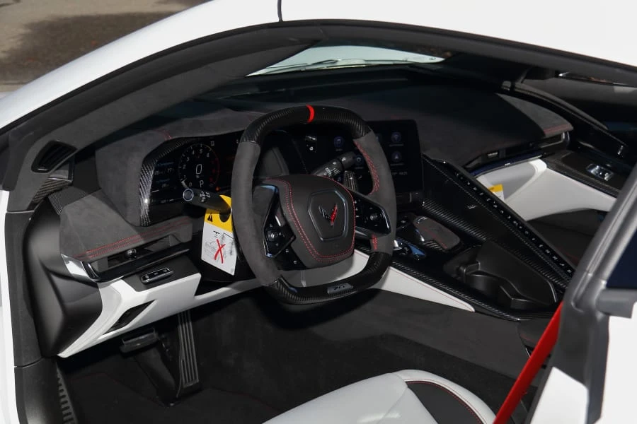 2023 Chevrolet Corvette C8 Z06 - Image 23 of 31