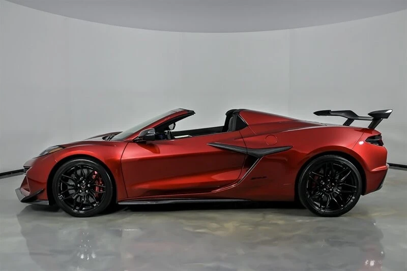 2023 Chevrolet Corvette C8 Z06 - Image 8 of 21