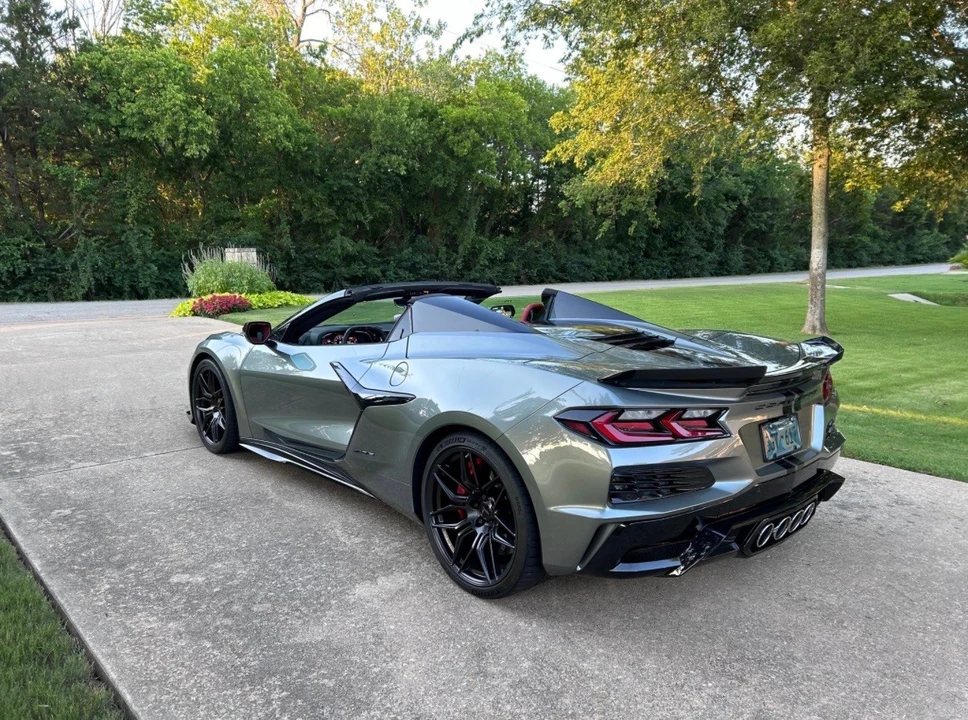 2023 Chevrolet Corvette C8 Z06 - Image 3 of 11