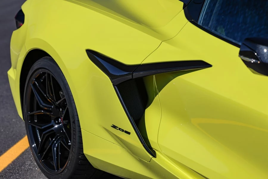 2023 Chevrolet Corvette C8 Z06 - Image 15 of 31