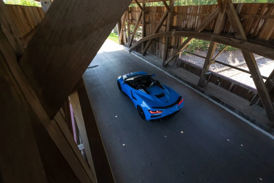2023 Chevrolet Corvette C8 Z06 - Image 17 of 30
