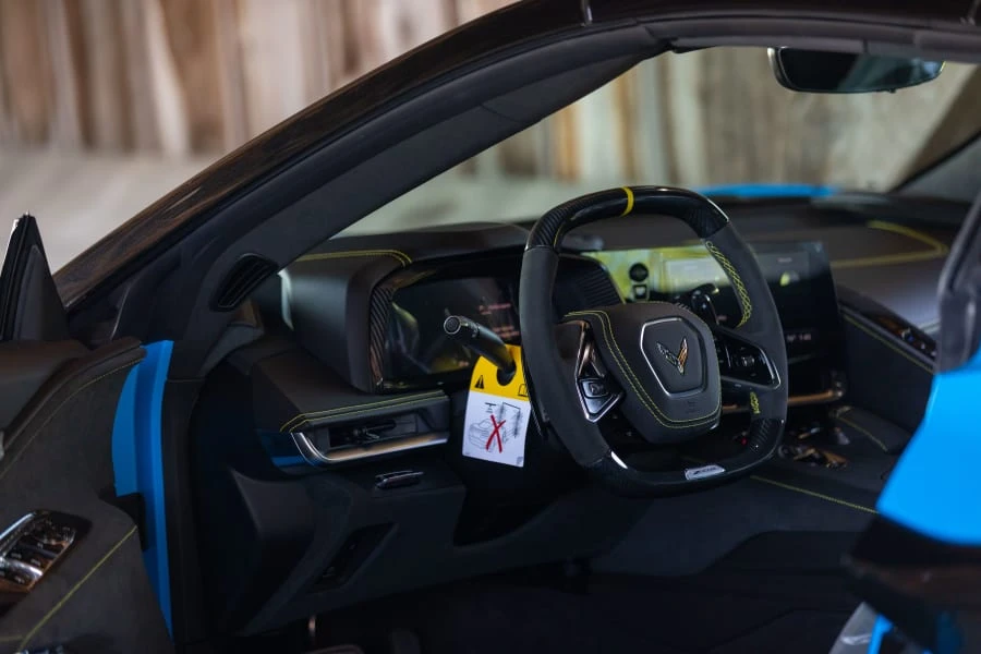 2023 Chevrolet Corvette C8 Z06 - Image 28 of 30