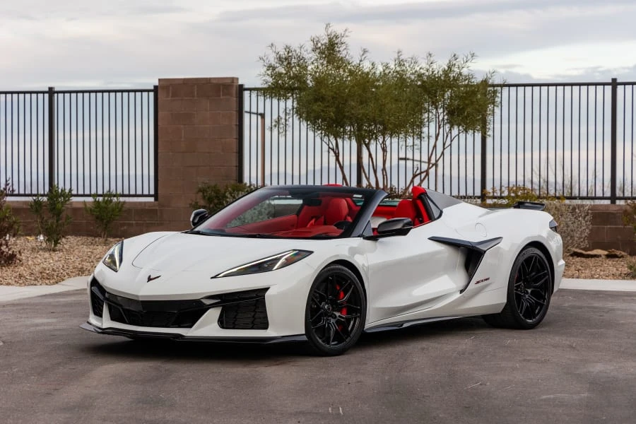 2023 Chevrolet Corvette C8 Z06 - Image 12 of 31