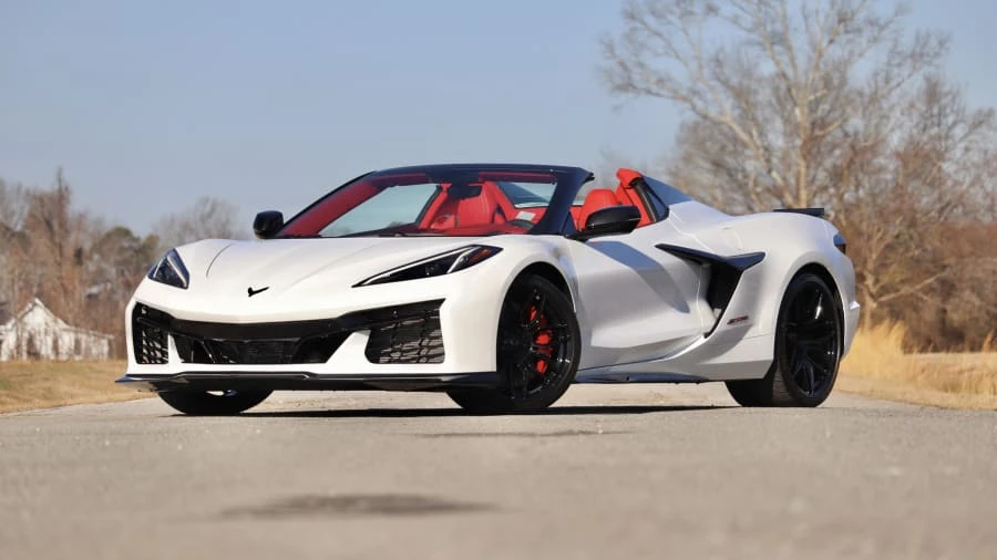 2023 Chevrolet Corvette C8 Z06 - Image 13 of 30