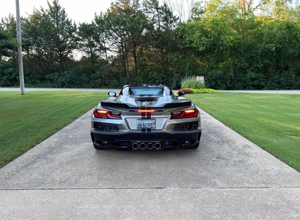 2023 Chevrolet Corvette C8 Z06 - Image 2 of 5