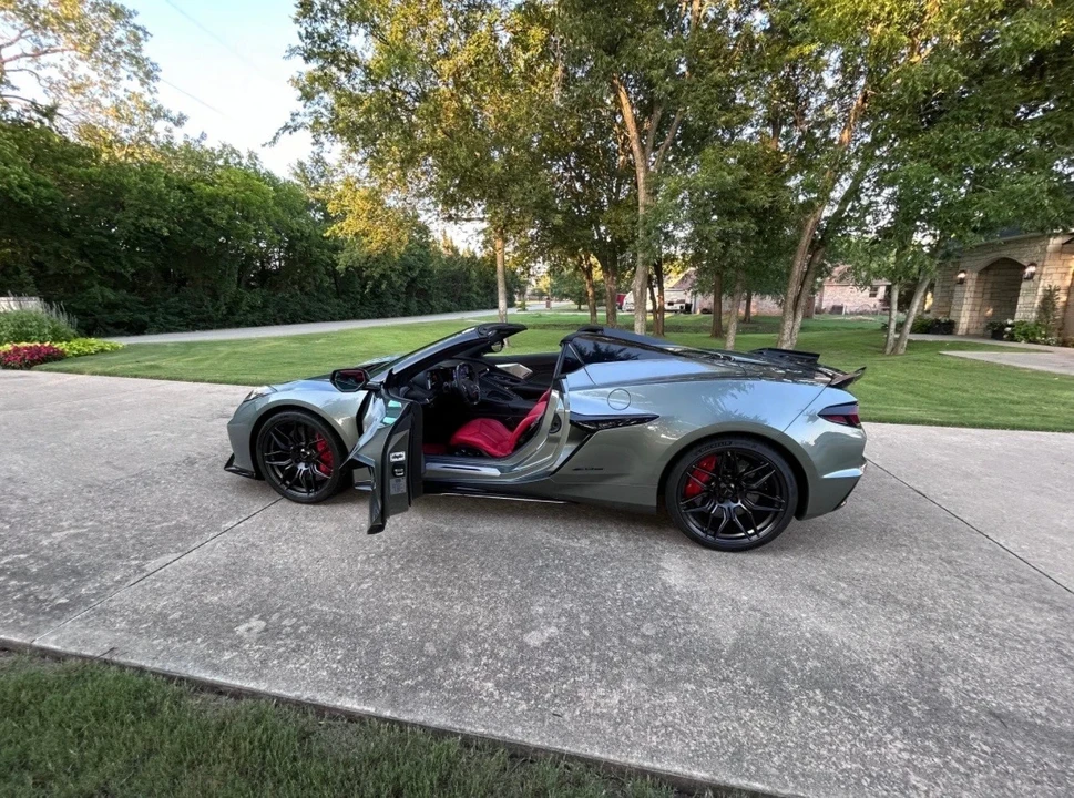 2023 Chevrolet Corvette C8 Z06 - Image 4 of 5