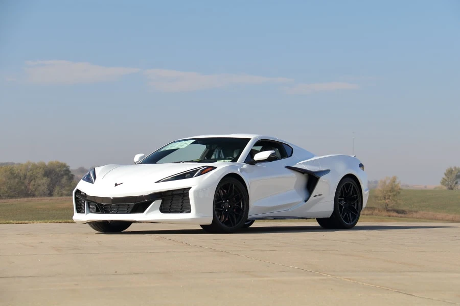 2023 Chevrolet Corvette C8 Z06 - Image 22 of 31