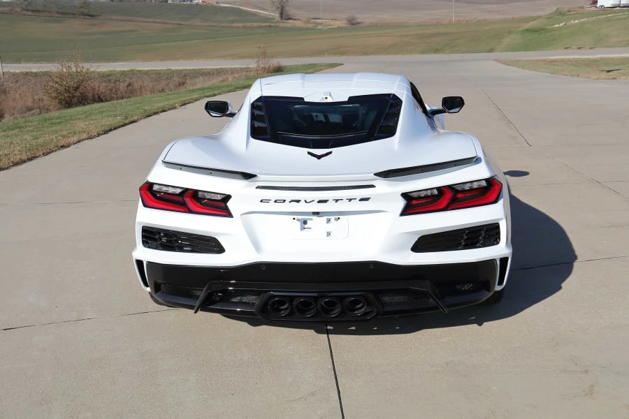 2023 Chevrolet Corvette C8 Z06 - Image 14 of 31