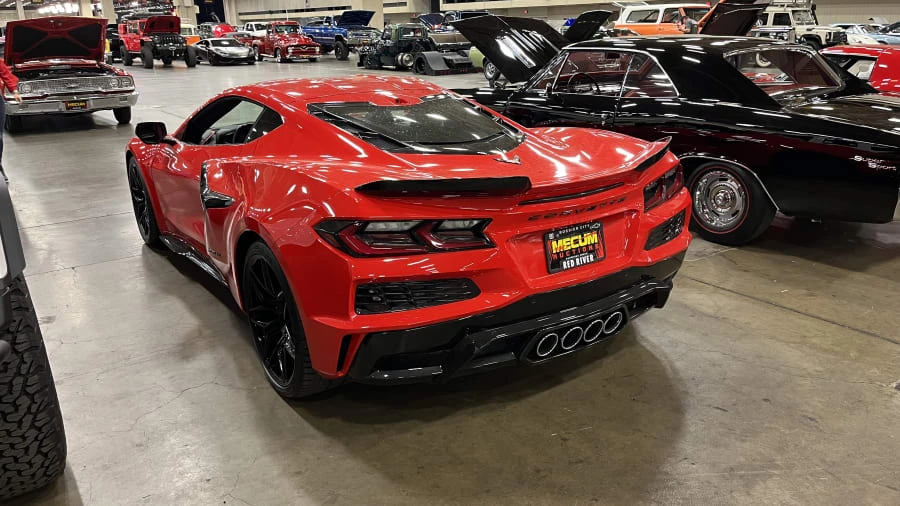 2023 Chevrolet Corvette C8 Z06 - Image 3 of 8