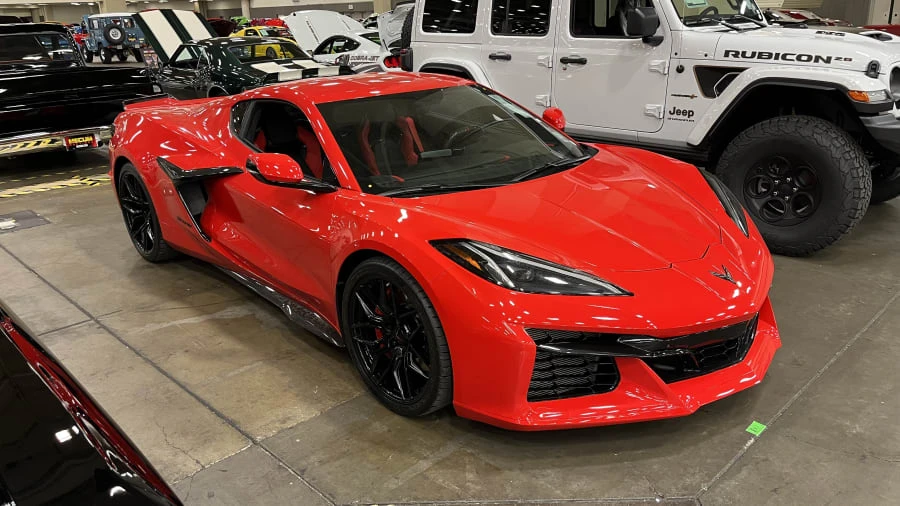 2023 Chevrolet Corvette C8 Z06 - Image 2 of 8