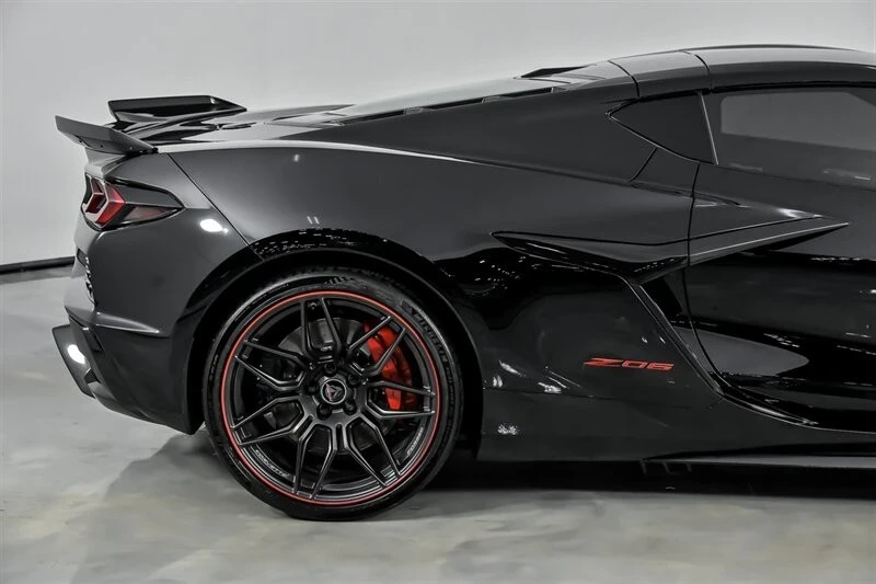 2023 Chevrolet Corvette C8 Z06 - Image 13 of 21