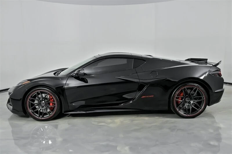 2023 Chevrolet Corvette C8 Z06 - Image 8 of 21