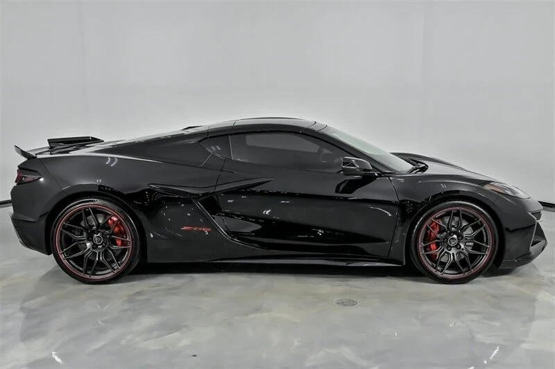 2023 Chevrolet Corvette C8 Z06 - Image 14 of 21