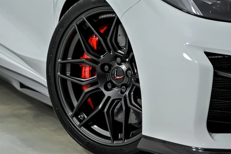 2023 Chevrolet Corvette C8 Z06 - Image 4 of 31