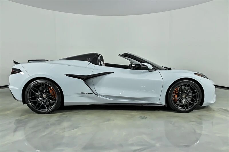 2023 Chevrolet Corvette C8 Z06 - Image 11 of 31