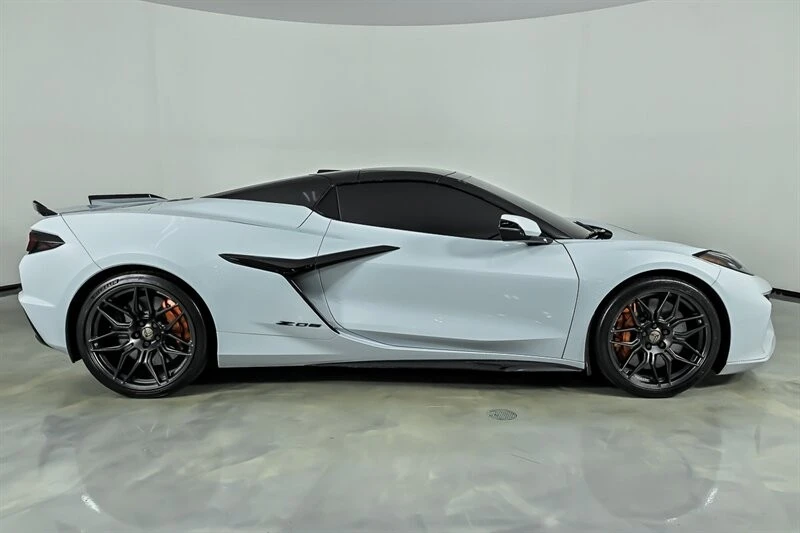 2023 Chevrolet Corvette C8 Z06 - Image 13 of 31